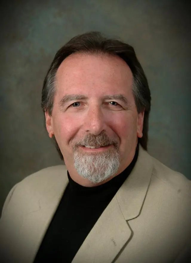Headshot of Charley Ansbach