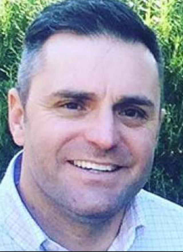 Portrait of Chris Lynch