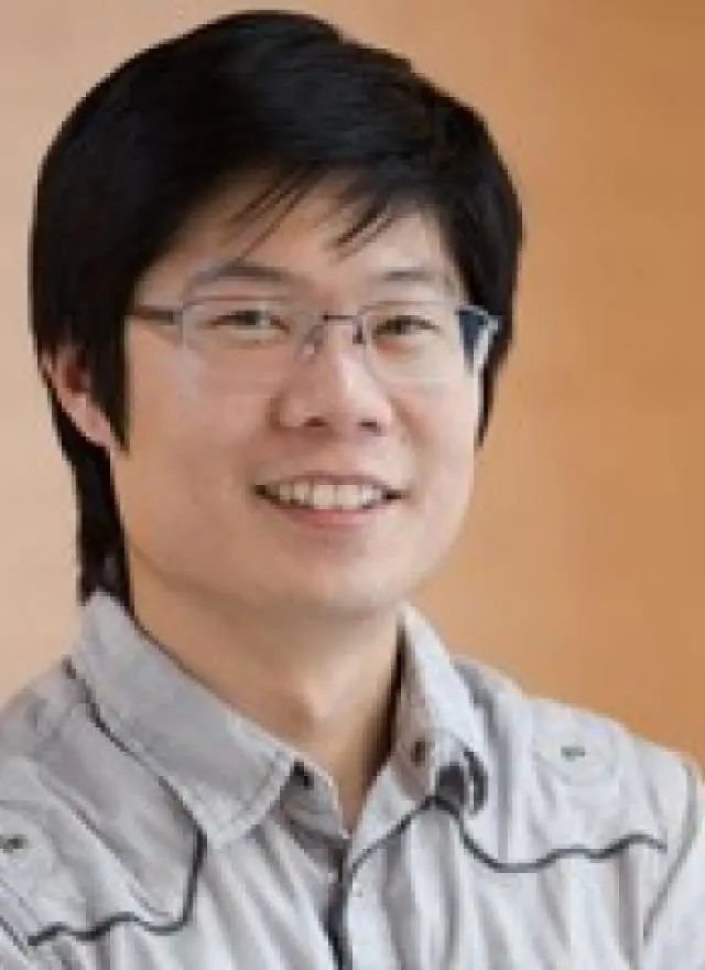 Portrait of Stephen Auyeung