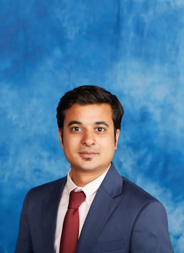 Headshot of Ayushman Mathur
