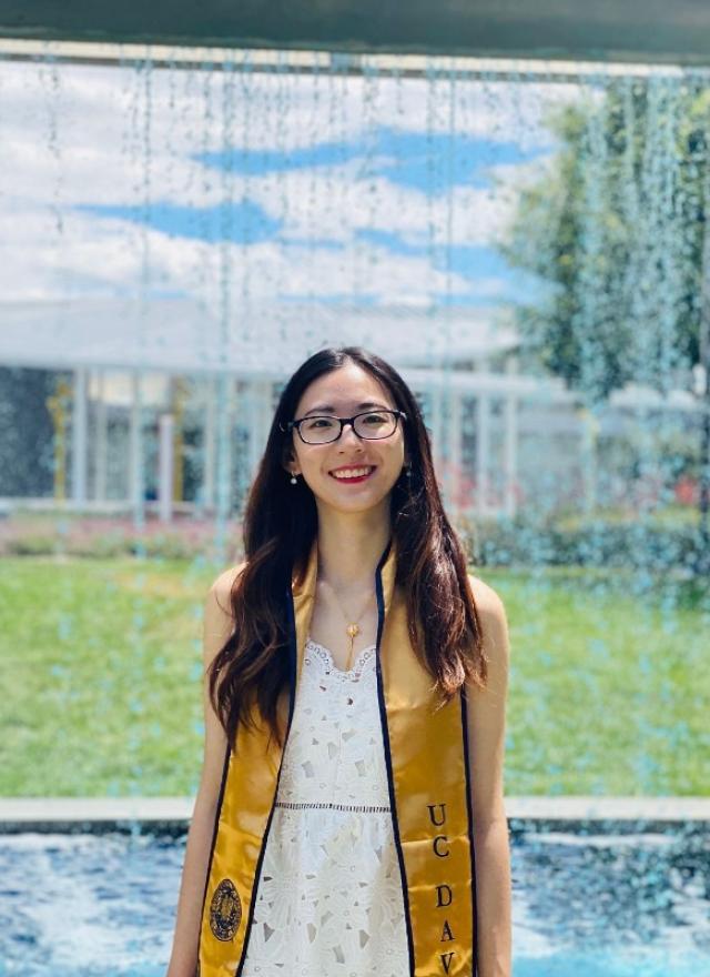 Yuxin Grace Guo Headshot