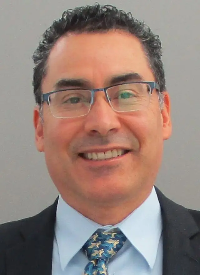 Benigno Salazar MBA 98 profile photo