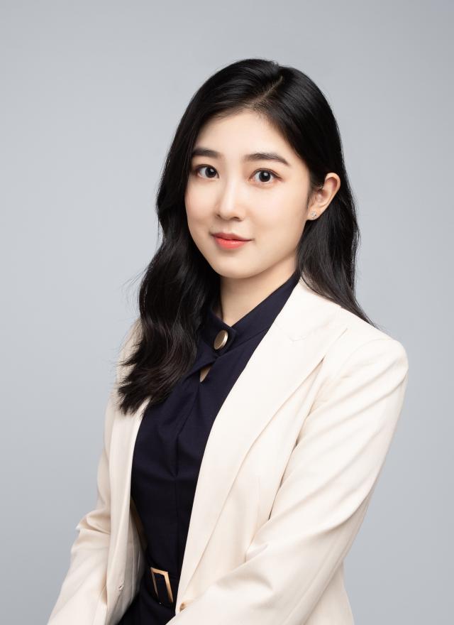Jinying (Jinny) Zhong