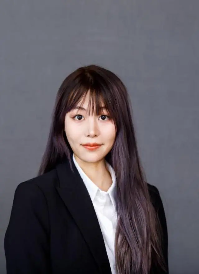 Yifan Zou