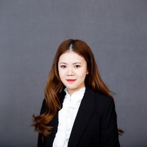 Headshot of Winnie Zhang