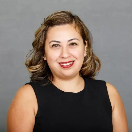Headshot of Julissa de Gonzalez