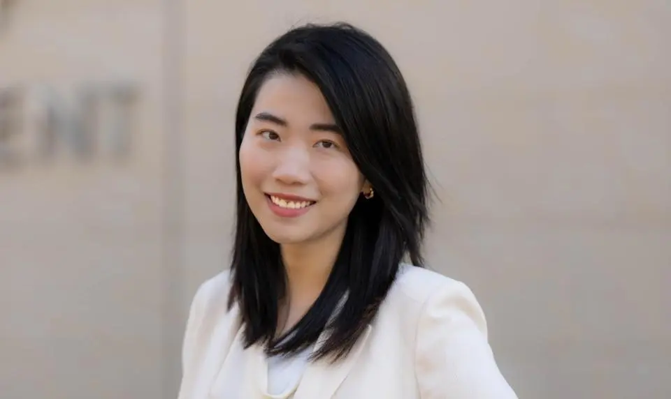 Helen Shuxuan Zeng