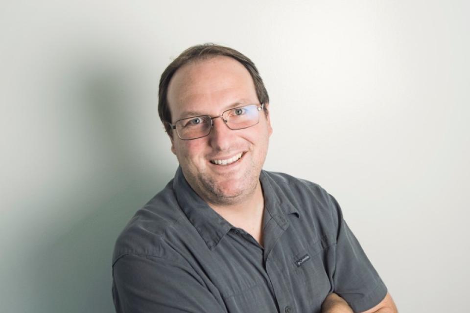 Headshot of Justin Siegel