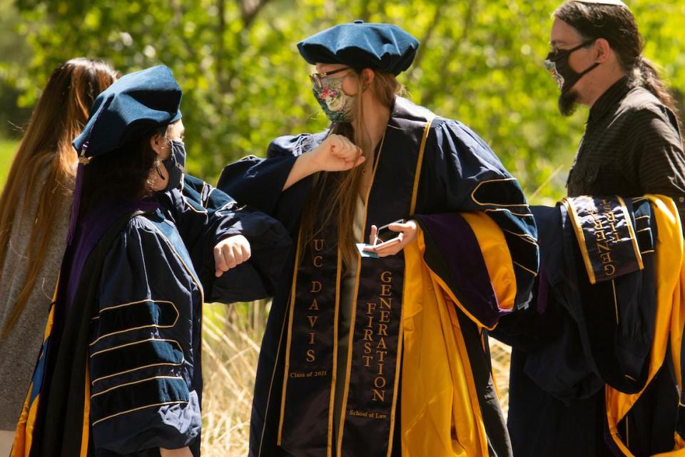 UC Davis Students graduating
