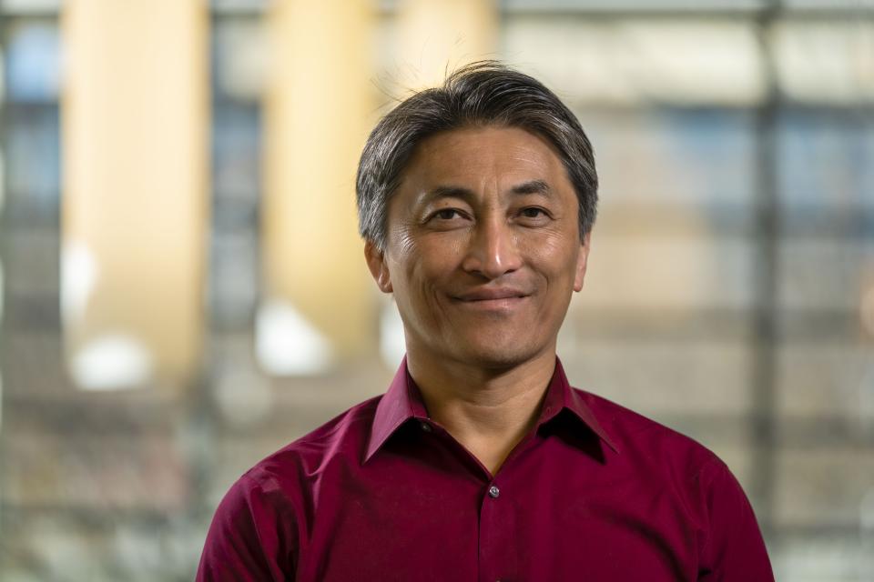 Associate Professor Joseph Chen