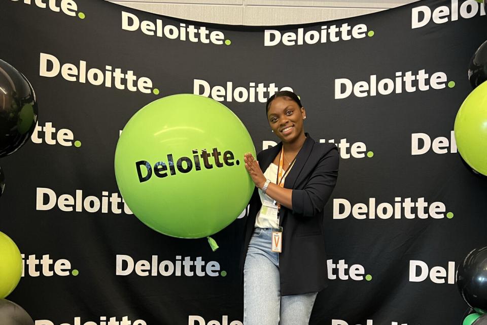 Dainah Kilburn at Deloitte conference