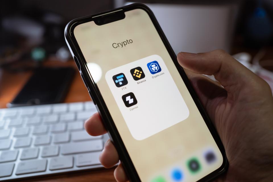 Crypto Currency on Iphone