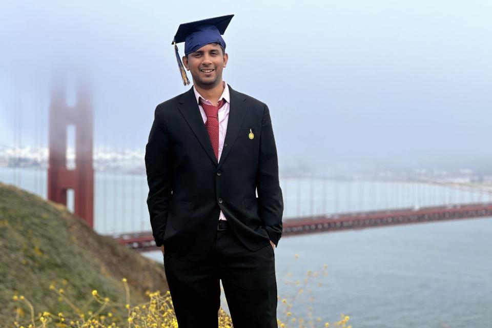 Laksh Suryanarayanan in front of the Golden Gate bridge