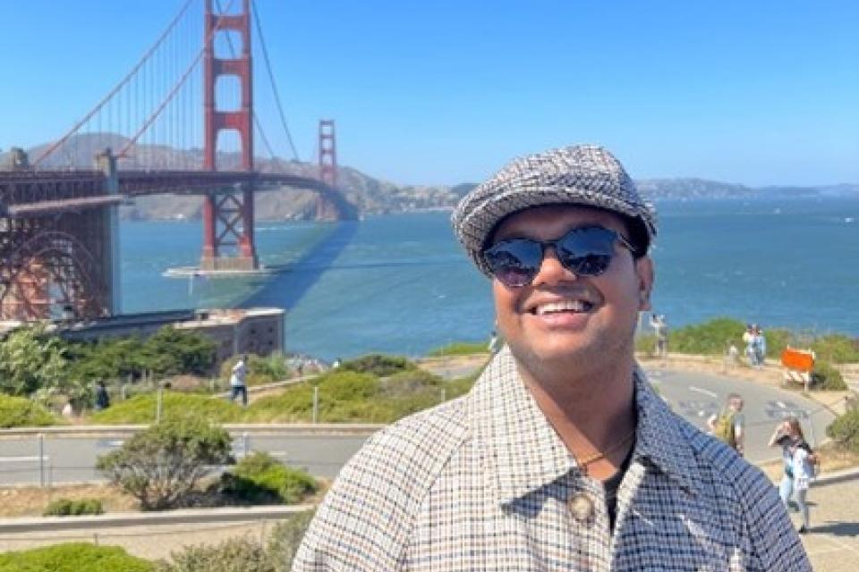Mrimon "Nemo" Guha  in front of the Golden Gate bridge