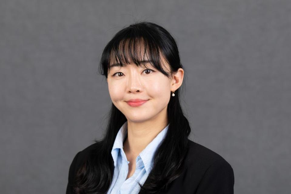headshot of Cindy Jeon